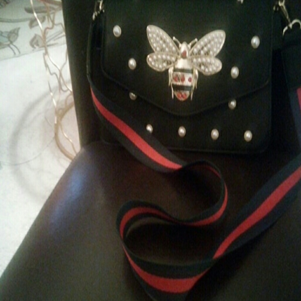 Handbag - Picture 2 of 4